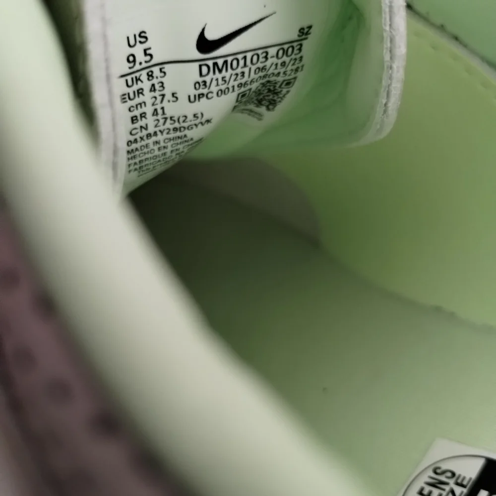 9.5 Or 10.5 Nike Jordan ADG 4 Golf Shoes Cleats Phantom Barely Volt DM0103-003 - Picture 4 of 11
